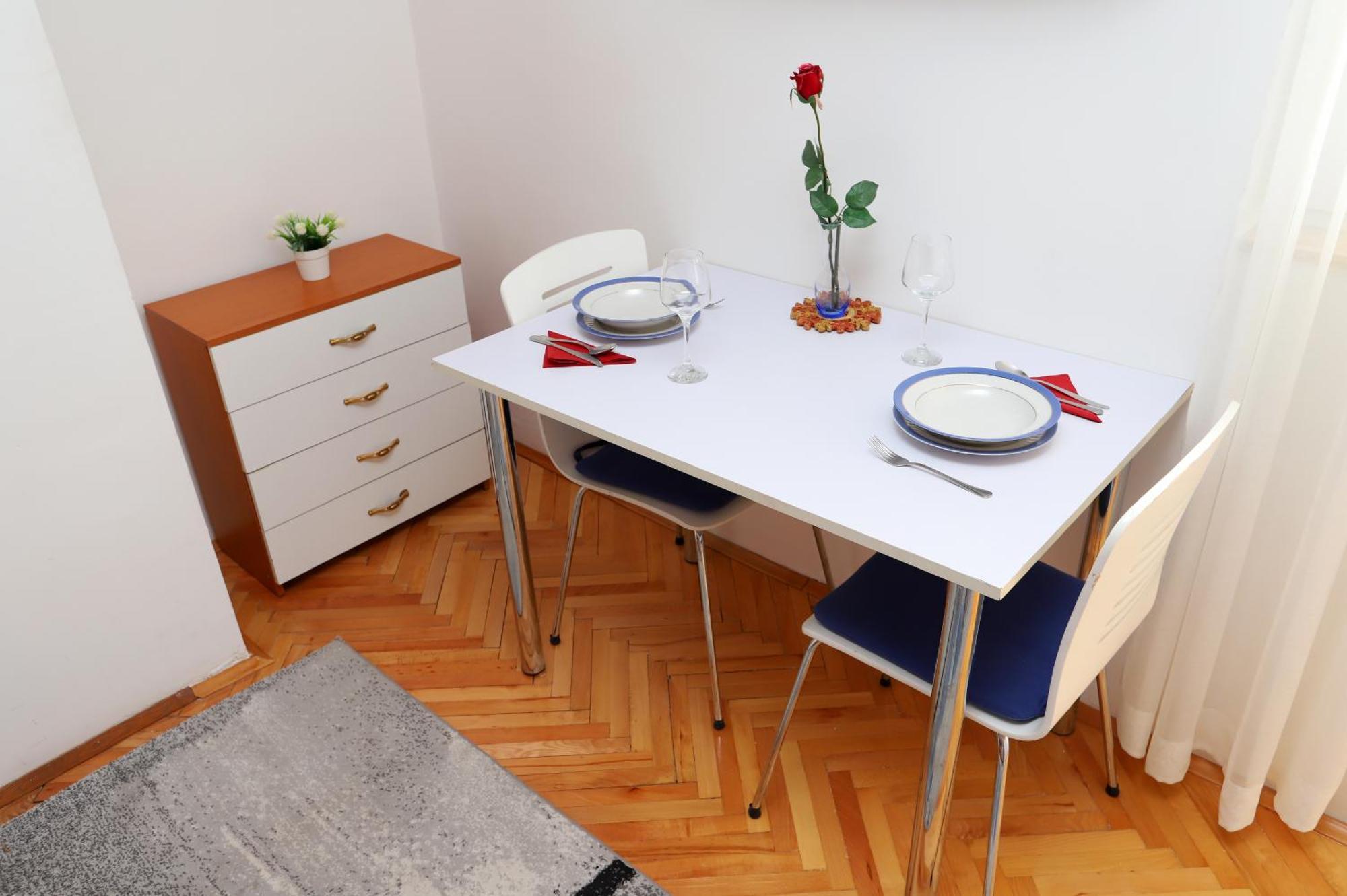 Apartments Edita & Robert Локва-Рогозница Экстерьер фото